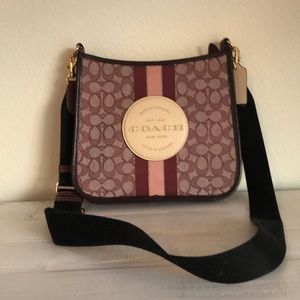Coach Signature Dempsey File Bag Crossbody